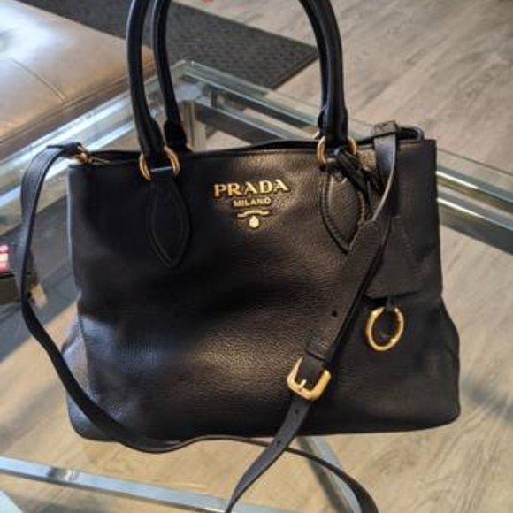 Prada Vitello Phenix Black Leather Tote - Picture 5 of 9